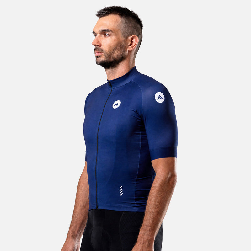 Moški kolesarski dres Minimalist Navy – pogled pod kotom