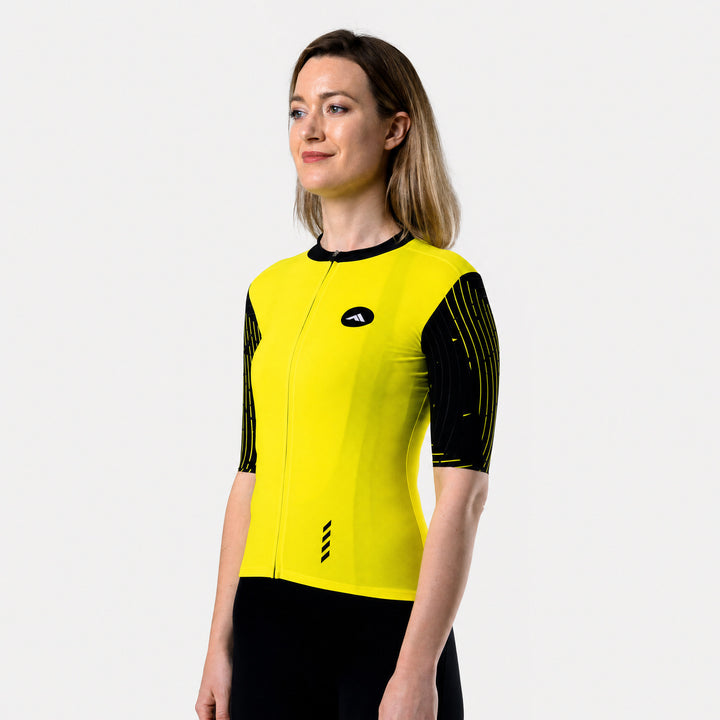 Ženski kolesarski dres Flow fluo-rumen – pogled pod kotom